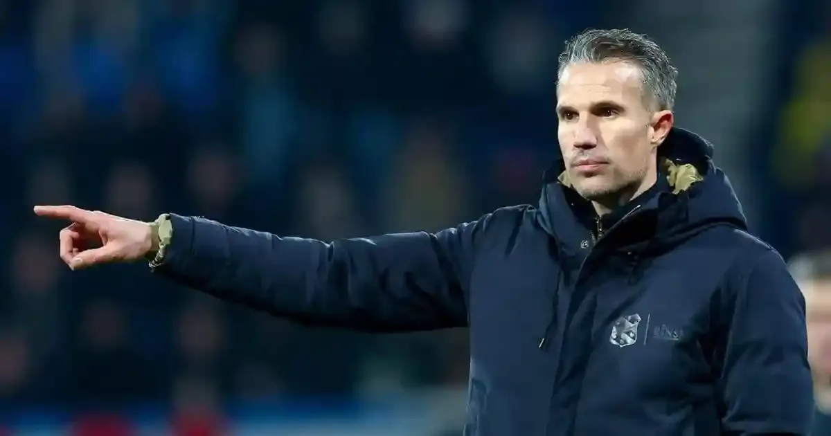 robin van persie set to be appointed as new feyenoord head coach