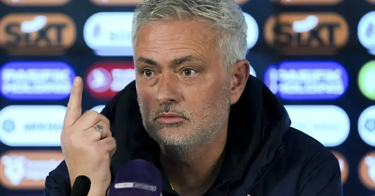 jose mourinho files lawsuit against galatasaray for calling him racist