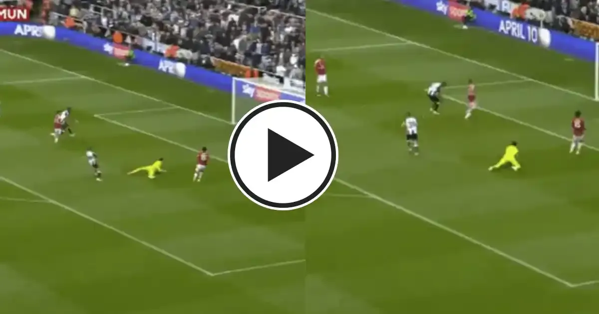 altay bayindir makes big error on premier league debut for manchester united