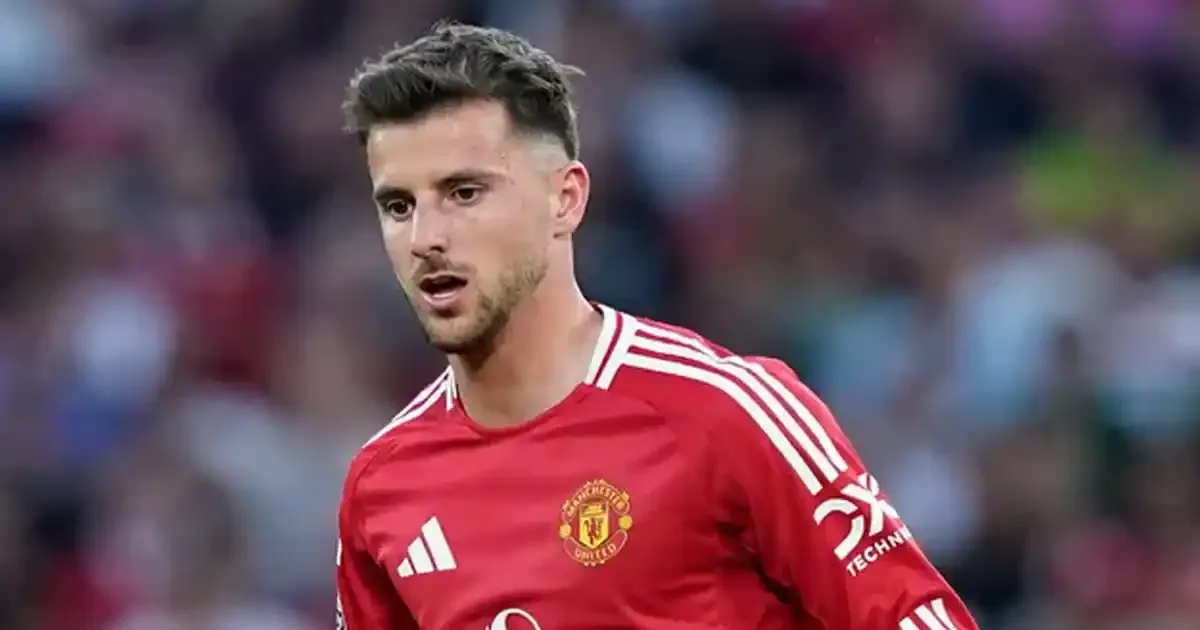 mason mount planning to stay at manchester united despite exit rumours