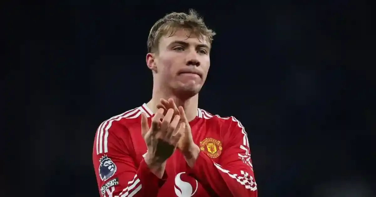 rasmus hojlund hints at staying with manchester united despite getting linked with inter milan