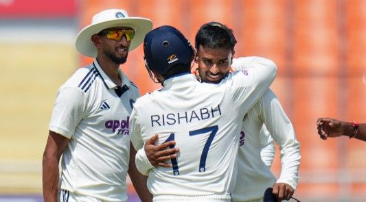 manav suthar dismisses abdul malik in first over to record maiden test wicket