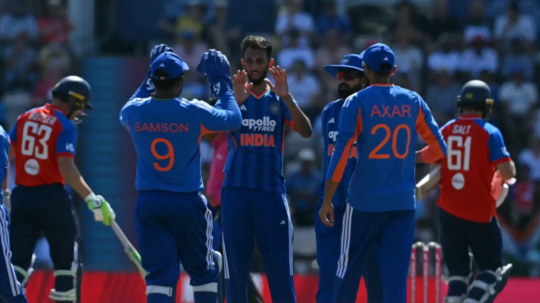 india s bowlers come under fire