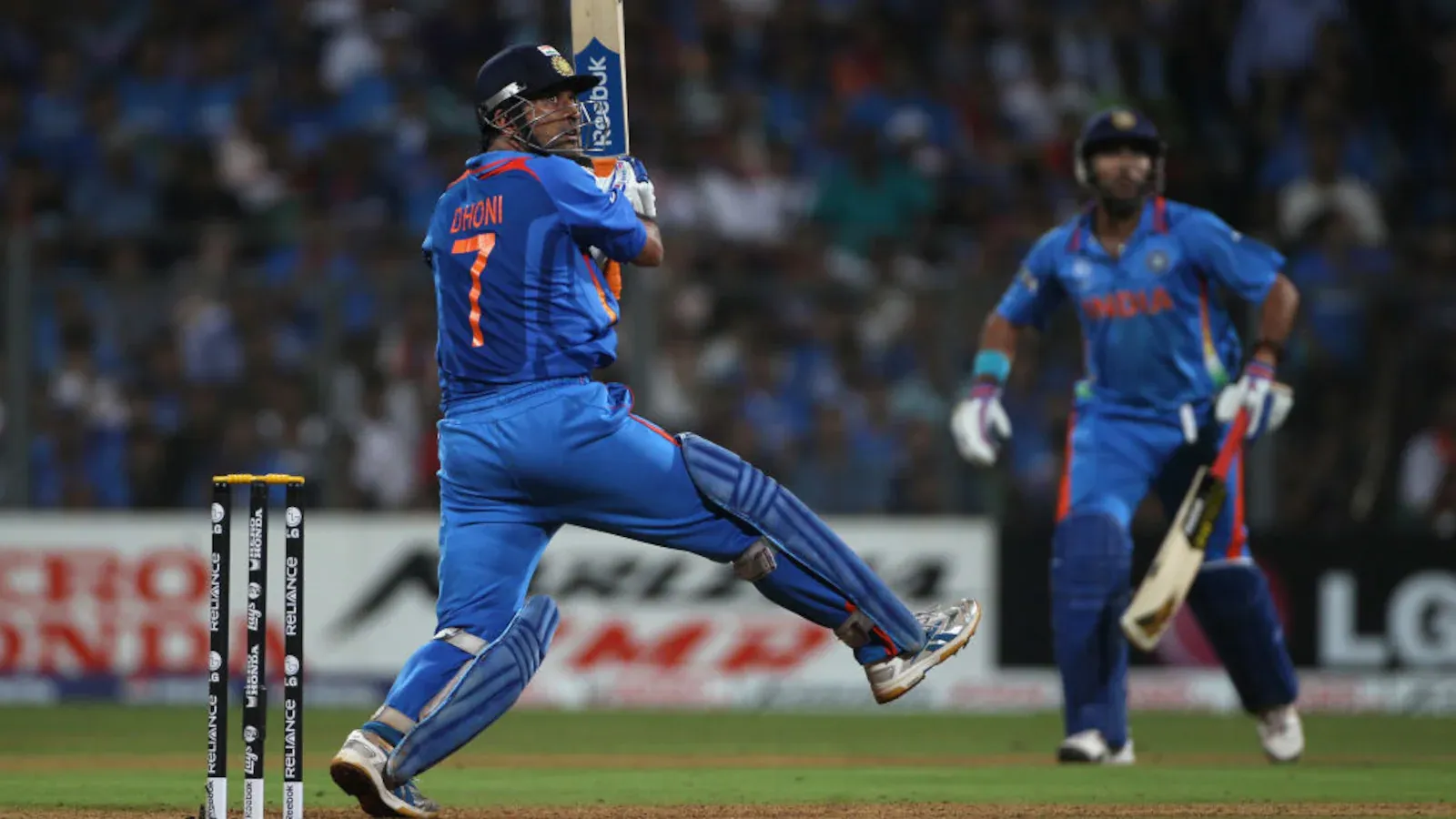 nuwan kulasekara on ms dhoni